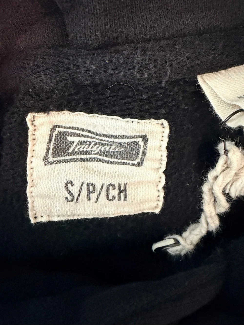 Tailgate 'Raiders' Pullover Hoodie with Grey Stripe Trim